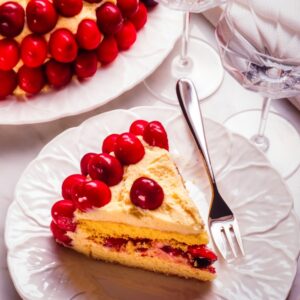 TORTA FARCITA ALLE CILIEGIE - S78890