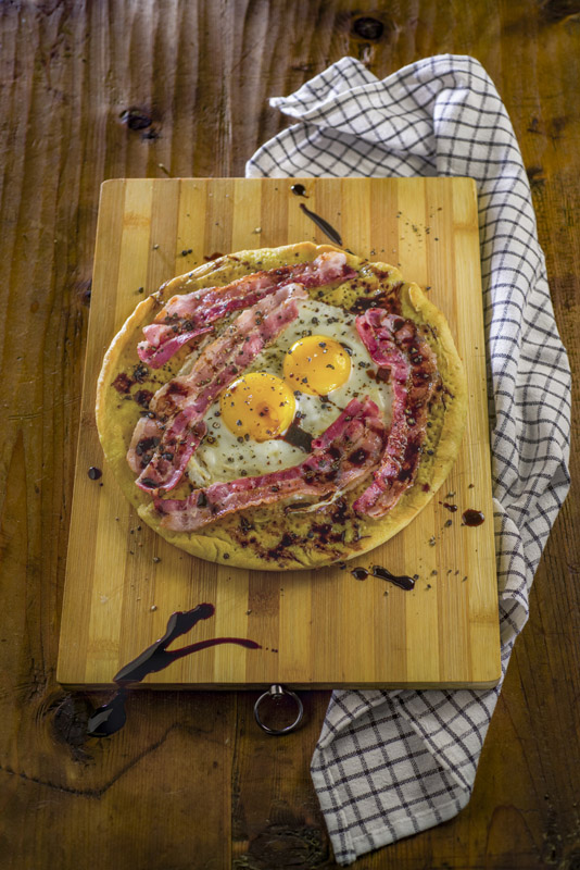 Focaccia con uova e bacon - 8850