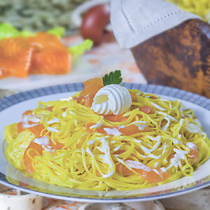 TAGLIOLINI CON SALMONE E VODKA - GT6J2713