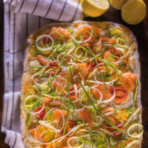 PIZZA CON YOGURT ZUCCHINE E SALMONE - 8844