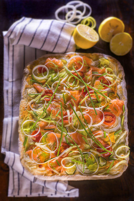 PIZZA CON YOGURT ZUCCHINE E SALMONE - 8844