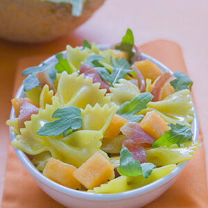 FARFALLE CON PROSCIUTTO E MELONE - 3378