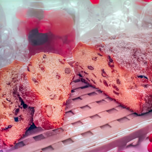DRESDEN CHRISTMAS STOLLEN - 5800