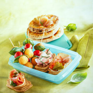 CROSTINI DI PANE FARCITI E SPIEDINI PER PICNIC - 7333