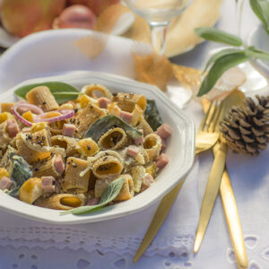 MEZZE MANICHE INTEGRALI CON SALVIA MELE PANNA E PROSCIUTTO - 9321