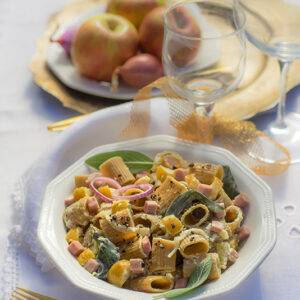 MEZZE MANICHE INTEGRALI CON SALVIA MELE PANNA E PROSCIUTTO - 9319