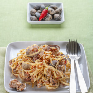 FETTUCCINE ALLE VONGOLE VERACI E PEPERONCINO - 2967
