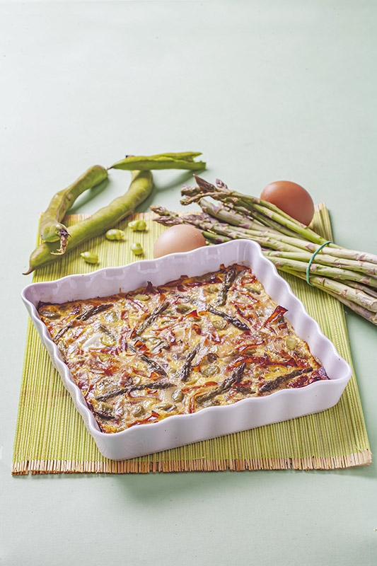CLAFOUTIS CON ASPARAGI FAVE E SPECK - 0524