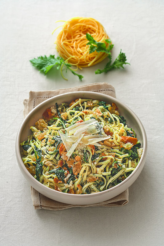 TAGLIERINI CON CIME DI RAPA PANE ABBRUSTOLITO PECORINO AGLIO - 0045
