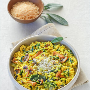 RISO CON CHAMPIGNON ZAFFERANO SALVIA AGLIO PARMIGIANO - 0047