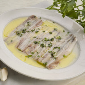 STEP 4 ACCIUGHE LATTE – GT6J1949