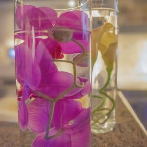 DECOR SEGNAPOSTO - BICCHIERI CON ORCHIDEE IN GELATINA - 6265