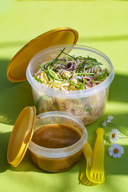 PICNIC - FUSILLI CON CATALOGNA SPIGATA FINOCCHIO E SALSA DI ACCIUGHE OLIO E AGLIO - 4741