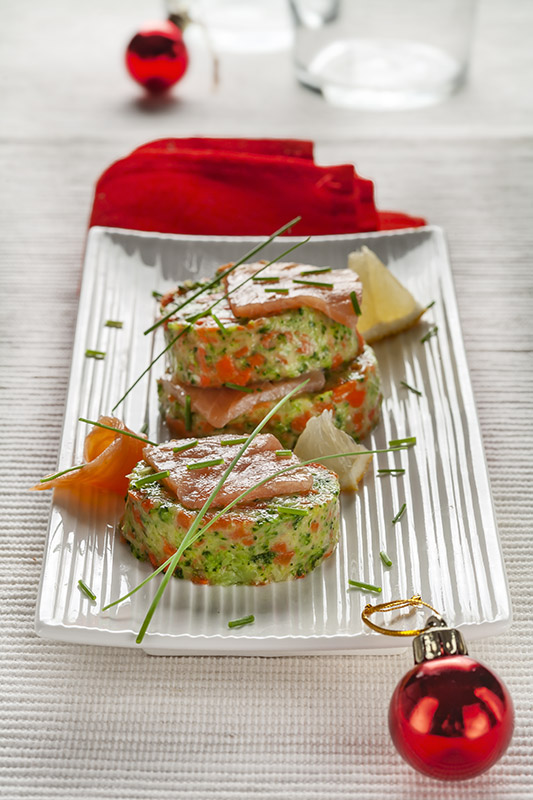MEDAGLIONI DI BROCCOLI E CAROTE AL SALMONE – 1686