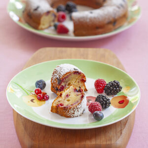 CON FRUTTI DI BOSCO - CIAMBELLONE AI FRUTTI DI BOSCO – 2385