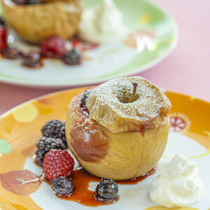 CON FRUTTI DI BOSCO - MELE AL FORNO CON I FRUTTI DI BOSCO - 2382