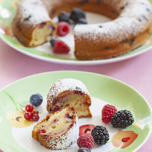 CON FRUTTI DI BOSCO - CIAMBELLONE AI FRUTTI DI BOSCO - 2384