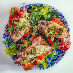 CROSTONI CON SEPPIE E INSALATA - 7348