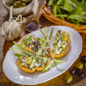 CROSTINI DI SEDANO   FAGIOLINI   OLIVE  - GT6J0092