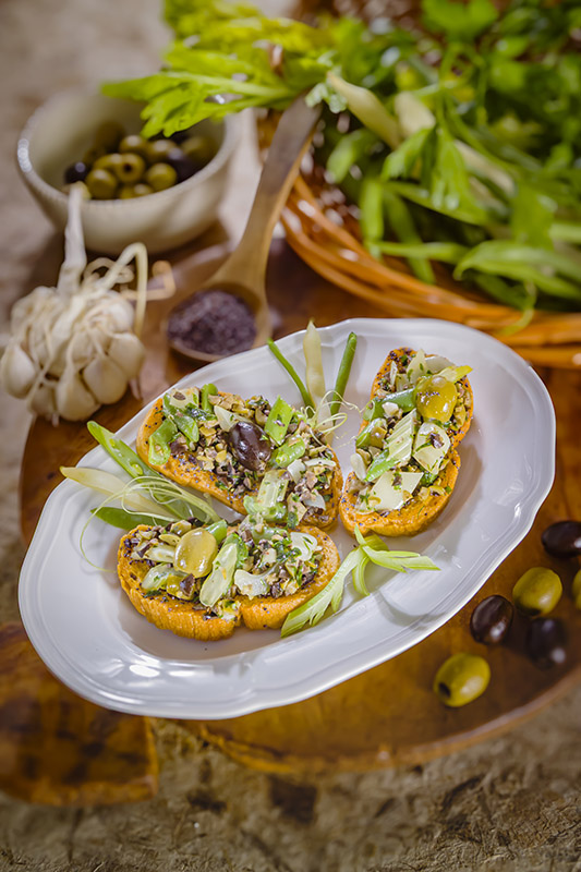 CROSTINI DI SEDANO   FAGIOLINI   OLIVE  - GT6J0092