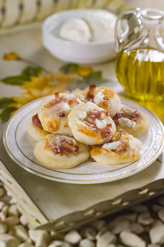 PIZZETTE MIGNON AL PROSCIUTTO - 1886