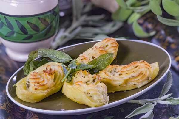 BARCHETTE DI PATATE ALLA SALVIA - GT6J1268