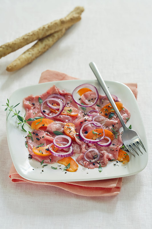 CARPACCIO CON CIPOLLA ROSSA ALBICOCCHE PEPE SANTOREGGIA - 7243