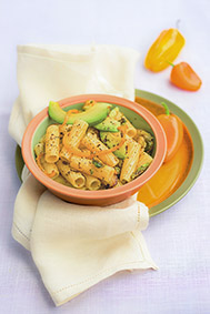 TORTIGLIONI CON SCALOGNO AVOCADO E PEPERONI - 9778