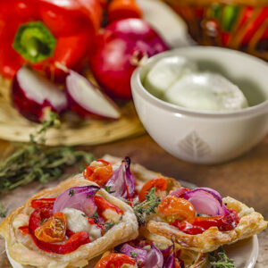 TARTELLETTE CON CIPOLLA E MOZZARELLA - GT6J1006