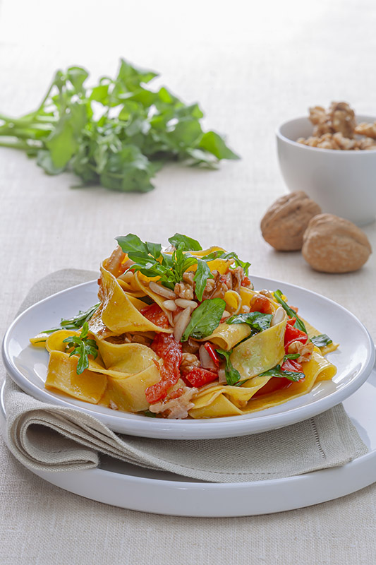 TAGLIATELLONE AL SAPORE DI MANDORLE, NOCI E PINOLI - 0582
