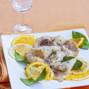 CARPACCIO DI PESCE SPADA MARINATO CON ARANCIA LIMONE E GRAPPA TIMO - 5777