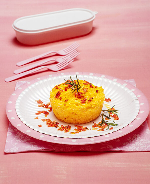 MINI SFORMATINO DI SPAGHETTI SALTATI CON UOVA PANCETTA E ROSMARINO - 3172