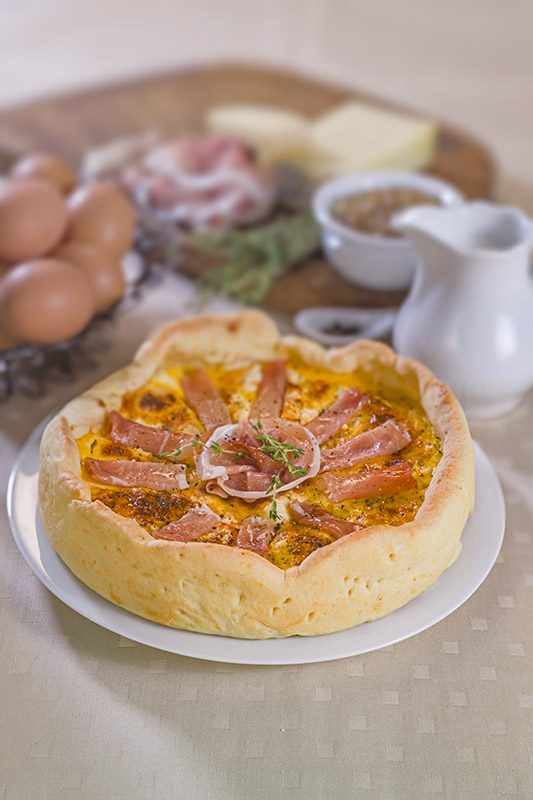 QUICHE AL PROSCIUTTO CRUDO E FORMAGGIO - K5067