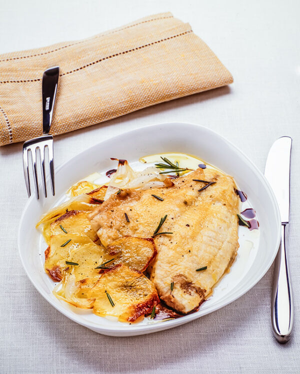 FILETTO DI PESCE E PATATE - 6378
