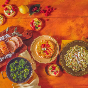 MENÙ CON TAGLIATELLE, POLPETTONE E TORTINO - 6845