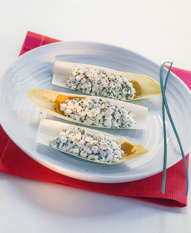 INDIVIA BELGA CON FIOCCHI DI LATTE, PEPE E SENAPE - 6867 - immagine 1