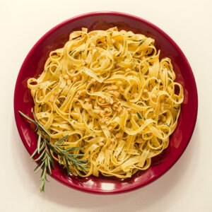 TAGLIATELLE CON ROSMARINO E PINOLI - 6920