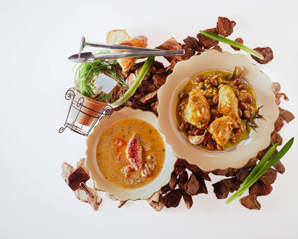 POLLO CON OLIVE TAGGIASCHE PINOLI E AGLIO, ZUPPA CON POLPA DI GRANCHIO E FILETTI DI TRIGLIE - 7313