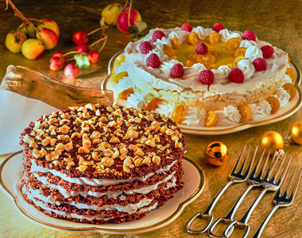 MERINGATA ALLA FRUTTA E TORTA NOCCIOLATA - 9871