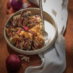 PACCHERI CON CREMA DI FAVE E CIPOLLE ALL'ACETO BALSAMICO - 9159