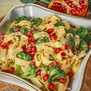 TAGLIATELLE CON BROCCOLETTI E MELOGRANA - S82970 - 9910