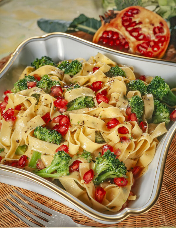 TAGLIATELLE CON BROCCOLETTI E MELOGRANA - S82970 - 9910