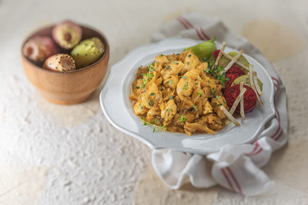 SPEZZATINO DI POLLO IN AGRODOLCE CON CAVOLO CAPPUCCIO FICHI D'INDIA SEDANO RAPA - 2982