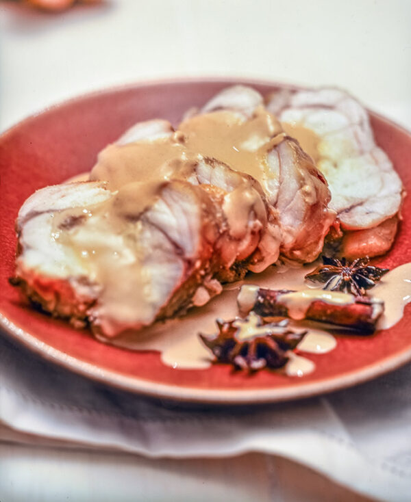 ARROSTO DI PESCATRICE AL MIELE CON SALSA DI YOGURT - S2304177