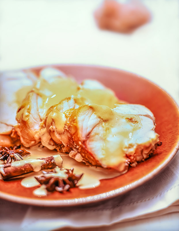 ARROSTO DI PESCATRICE AL MIELE CON SALSA DI YOGURT - S2304175 - immagine 1