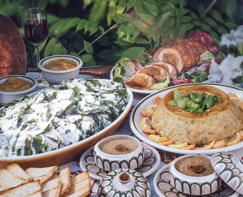 PATÉ DI FAIENCE, ZUPPA DI CIPOLLE GRATINATE, TORTELLONI VERDI CON PUNTE DI ASPARAGI - EP 1454 - immagine 1