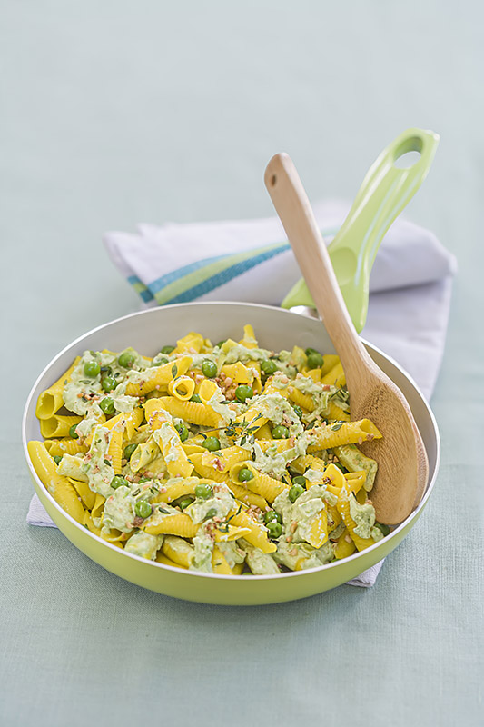 GARGANELLI ALLO ZAFFERANO CON CREMA DI PISELLI - 0375