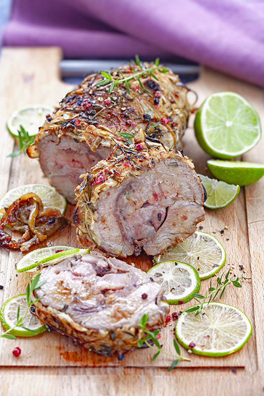 ARROSTO DI VITELLO RIVESTITO CON LIME SANTOREGGIA PEPE NERO BACCHE ROSSE - 7975 - immagine 1