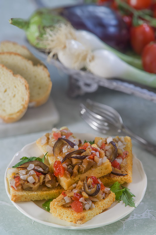 CROSTINI CON MELANZANE - GT6J2328