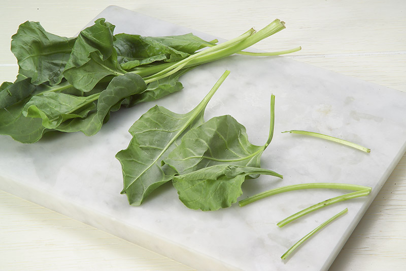 CROSTONI CON ERBETTE E PANCETTA AFFUMICATA (STEP 1) - 2035 - immagine 1